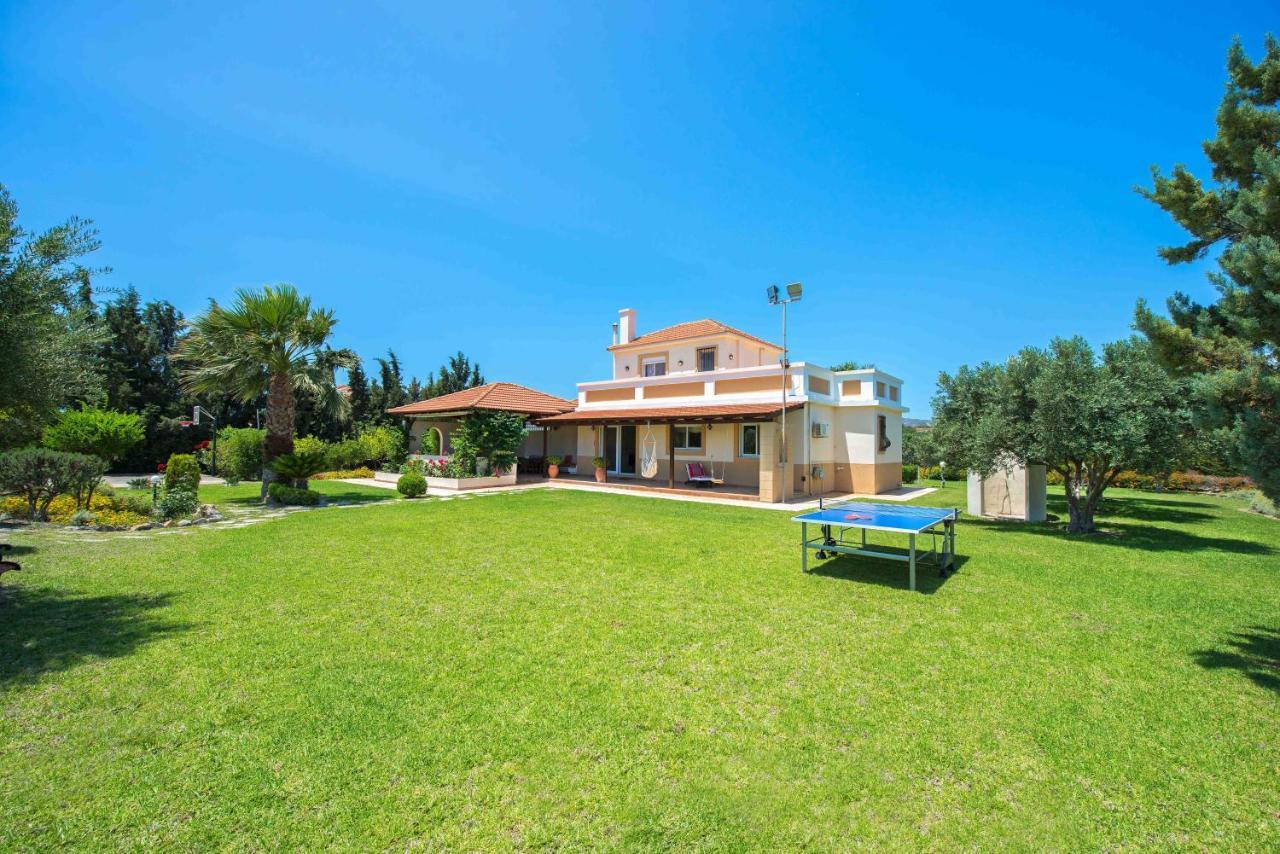 Villa Amelia Gennadi