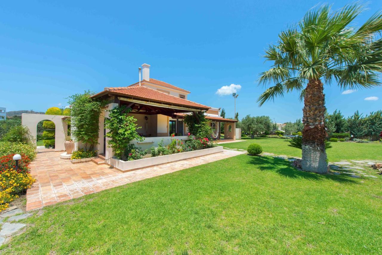 Villa Amelia Gennadi